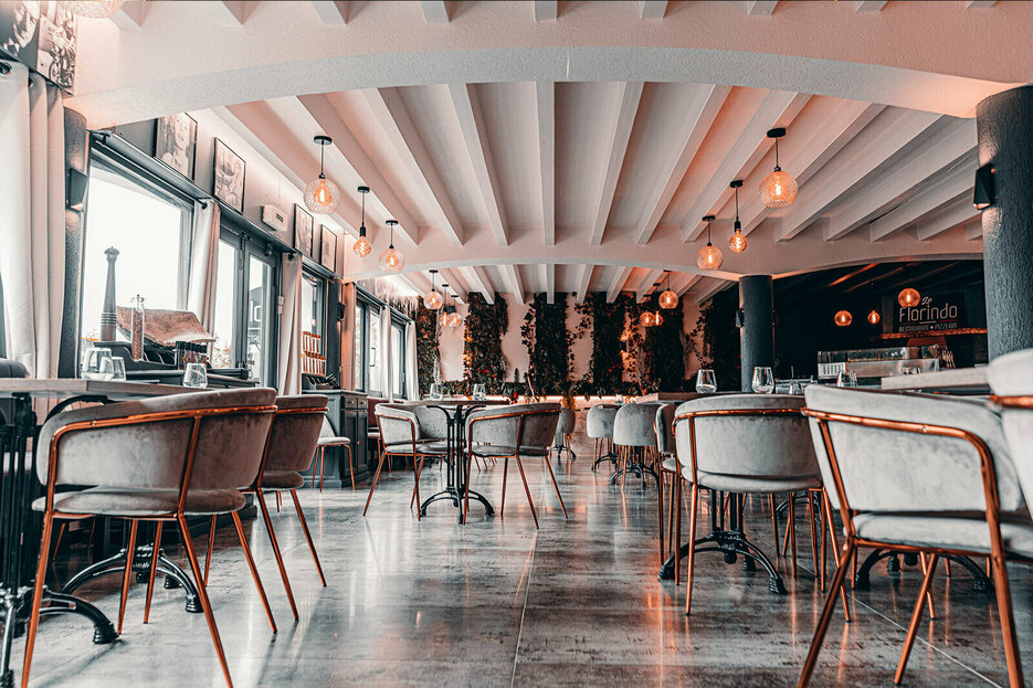 Sur place<br><img src='/admin/files/271/trait-vert.png'> Sur place<br><img src='/admin/files/271/trait-vert.png'>